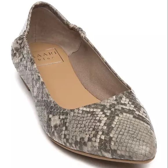 karen blue Shoes - LIKE NEW ADORABLE KAREN BLUE JESSICA IVORY SNAKESKIN FLATS SIZE 8 BOX STORED